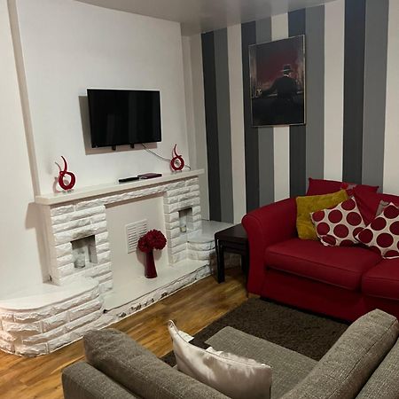 Rosewood Lodgings Special Offer For Student On Long Stay Манчестер Экстерьер фото